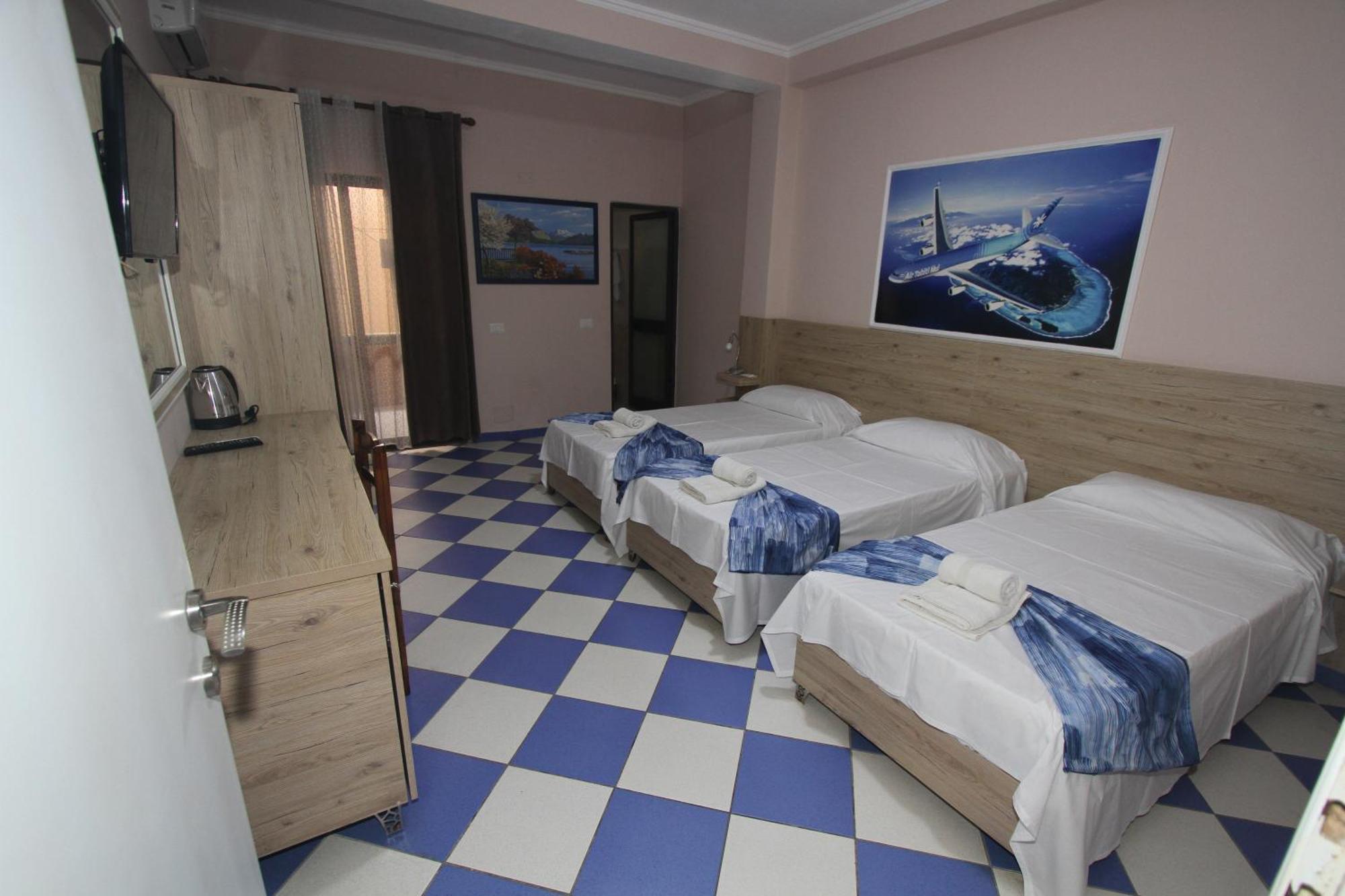 Kompleksi Eli Guest House Durres Exterior photo