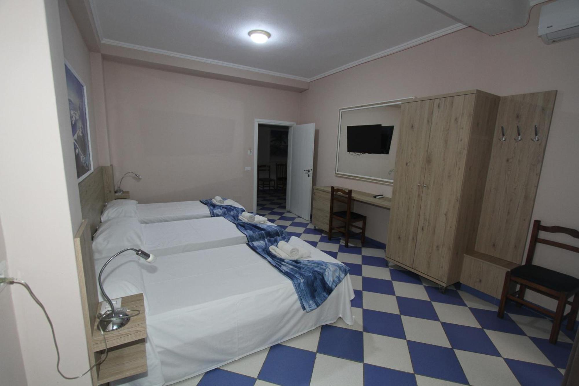 Kompleksi Eli Guest House Durres Exterior photo