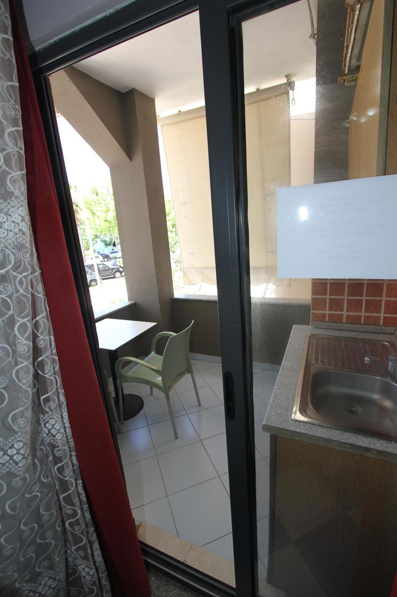 Kompleksi Eli Guest House Durres Exterior photo