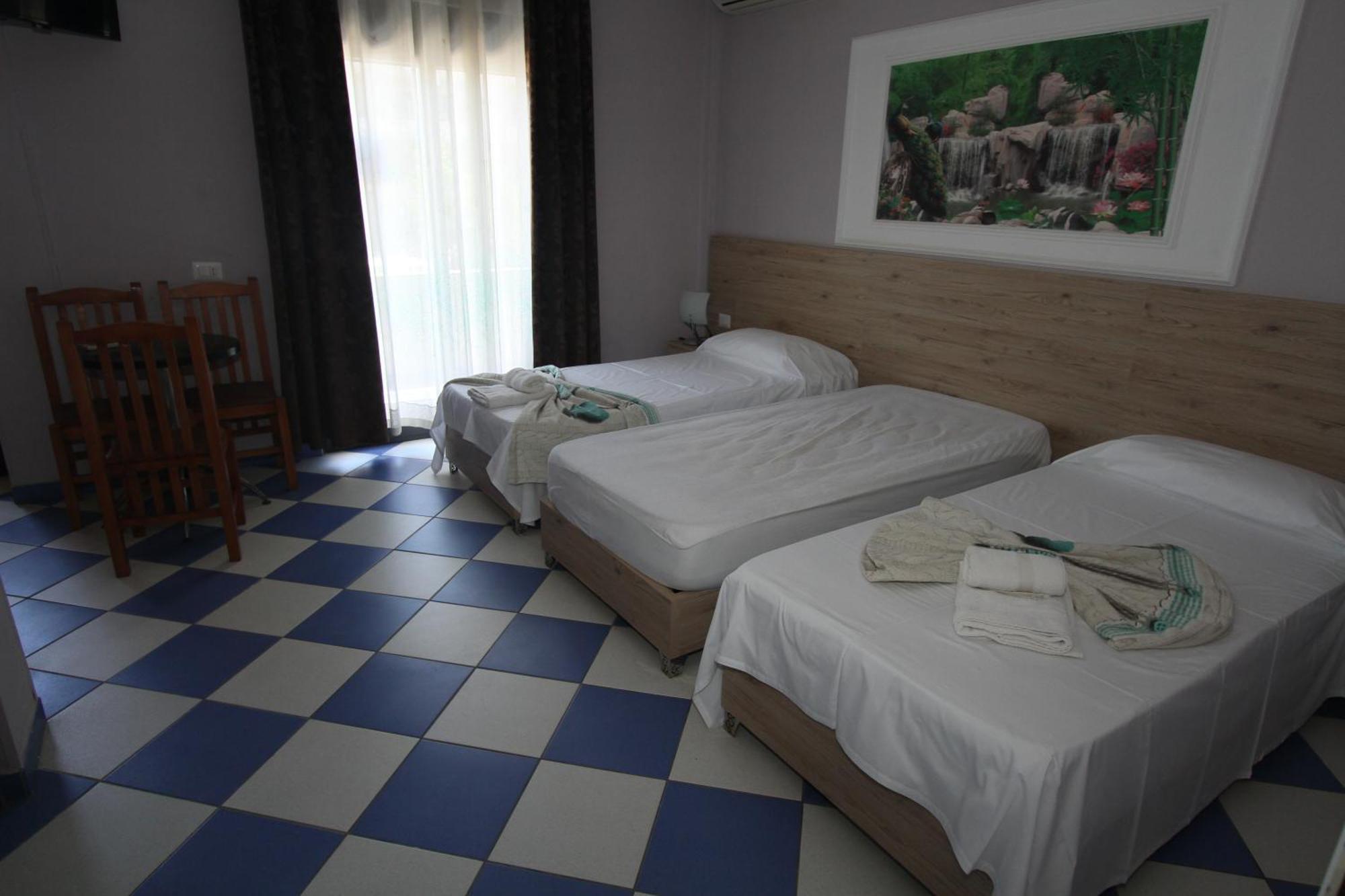 Kompleksi Eli Guest House Durres Exterior photo